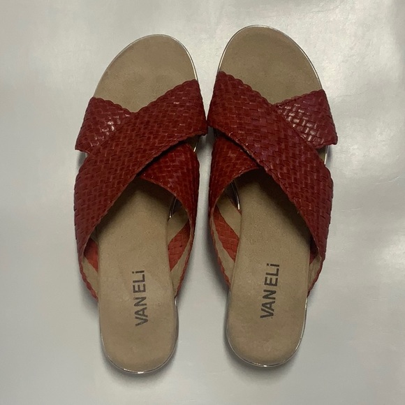 Vaneli red sandals, size 7 1/2 N - Picture 1 of 3